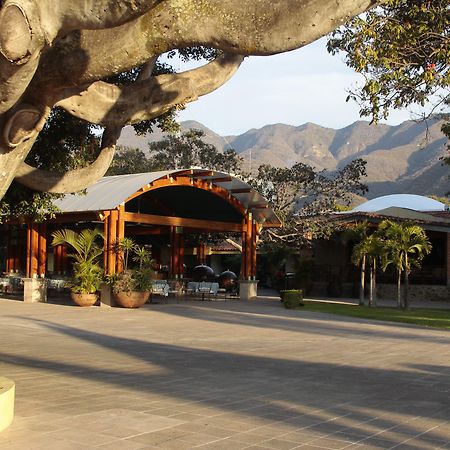 Real De Chapala Ξενοδοχείο Ajijic Εξωτερικό φωτογραφία